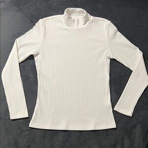 Women’s large ribbed shimmery white mock neck turtleneck sweater stretchy cozy